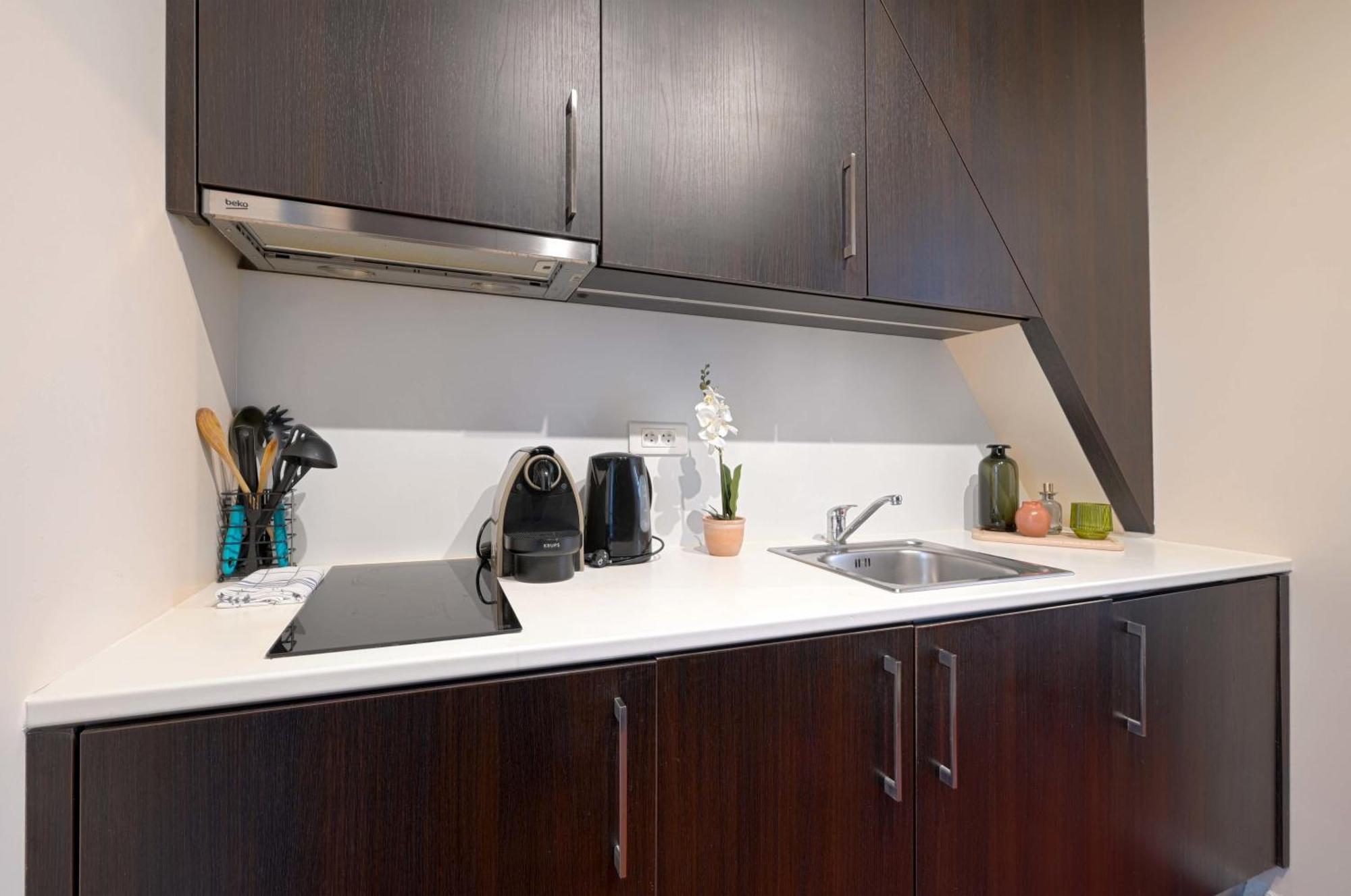 شقة Large Modern Studio Close To The Eiffel Tower And Paris Highlights المظهر الخارجي الصورة
